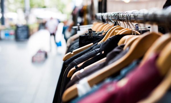 The-Ultimate-Guide-to-Selling-Clothes---Other-Apparel-Online